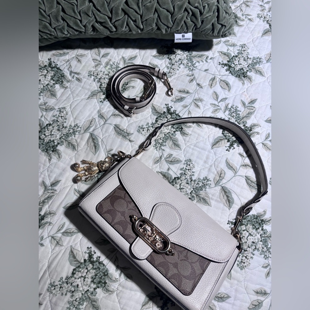 COACH shoulder bag or crossbody